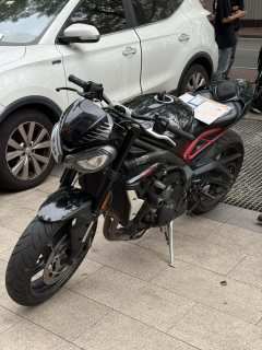 Triumph Street Triple 765 - фото 1