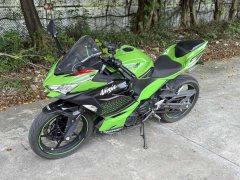 Kawasaki Ninja 400 - фото 1