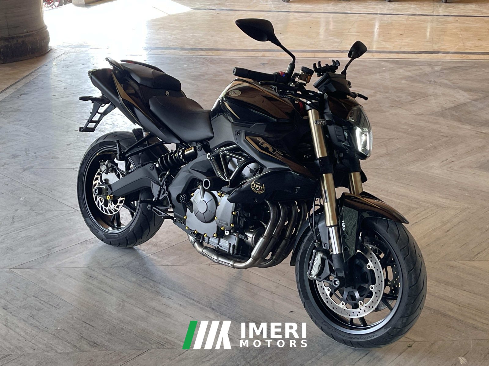2024 Benelli TNT600i