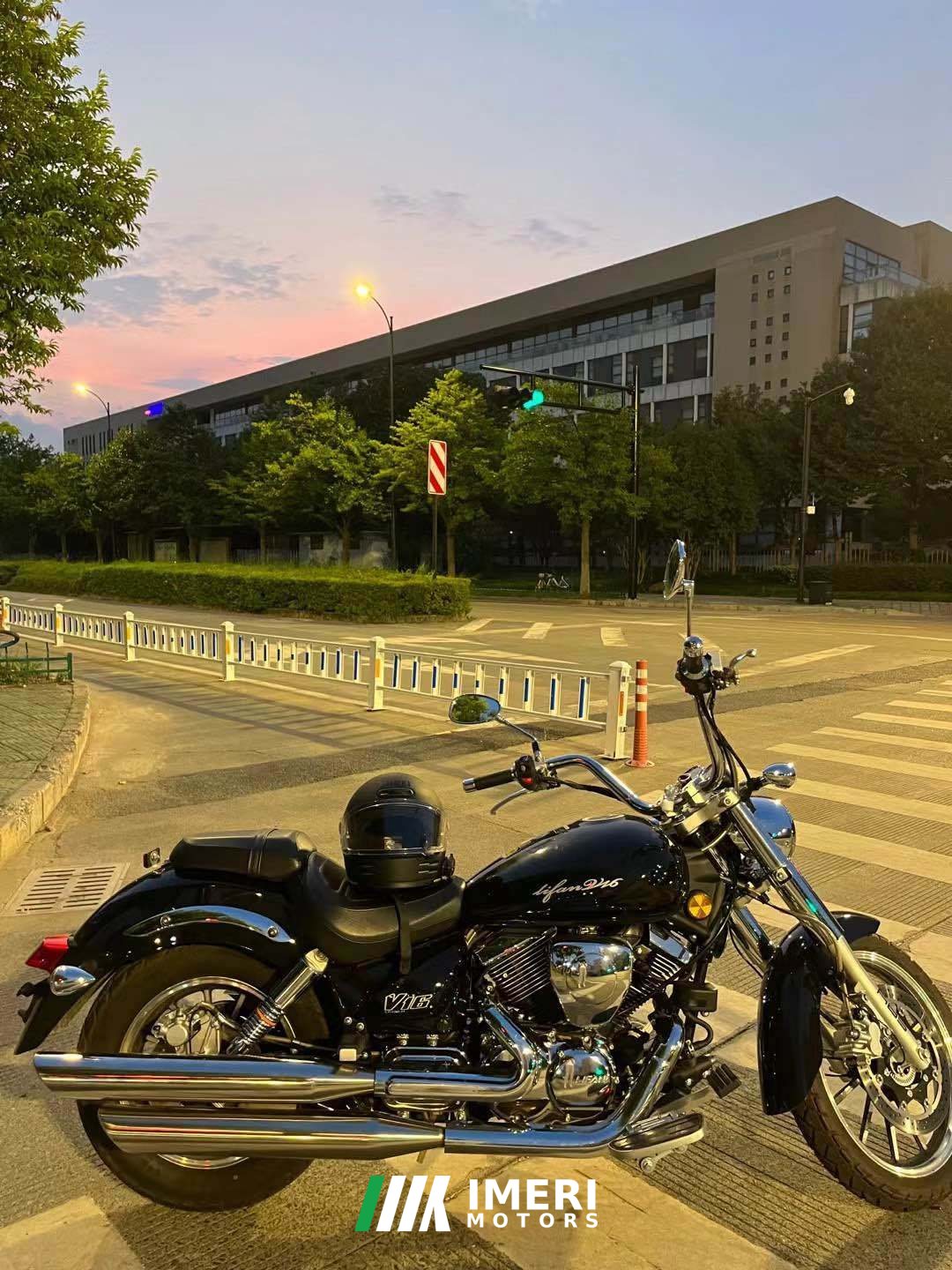 2019 Lifan V16 250 cc