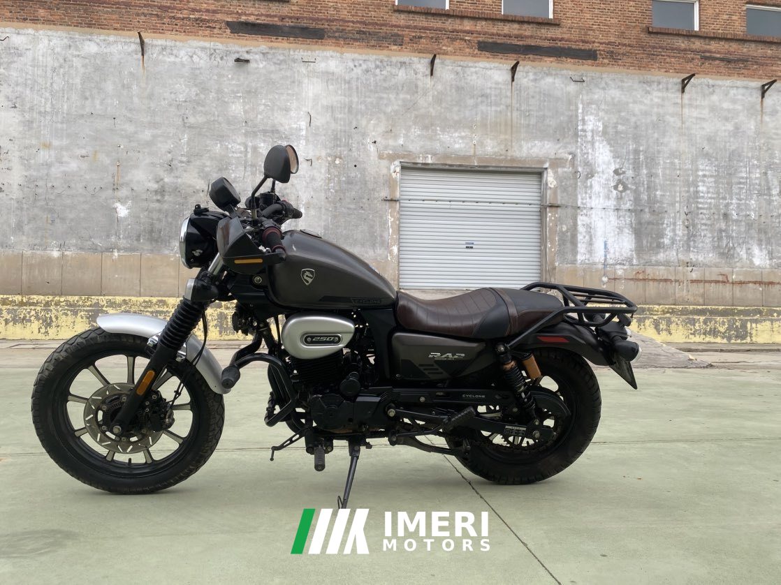 2021 Cyclone RA2 250 cc