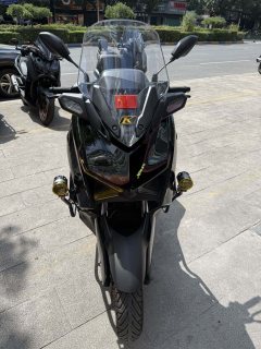 Yamaha XMAX 300 cc - фото 1