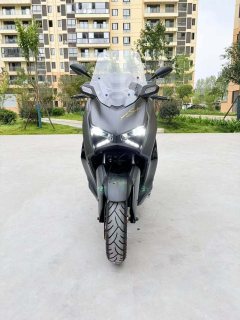 Yamaha XMAX 300 cc - фото 3