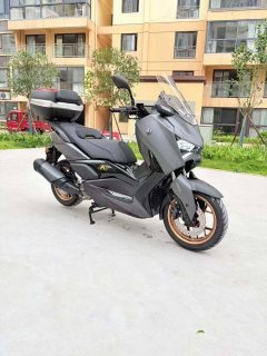 Yamaha XMAX 300 cc - фото 4