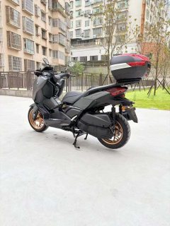 Yamaha XMAX 300 cc - фото 7