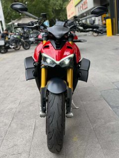 Ducati Street Fighter V4 1100 cc - фото 4