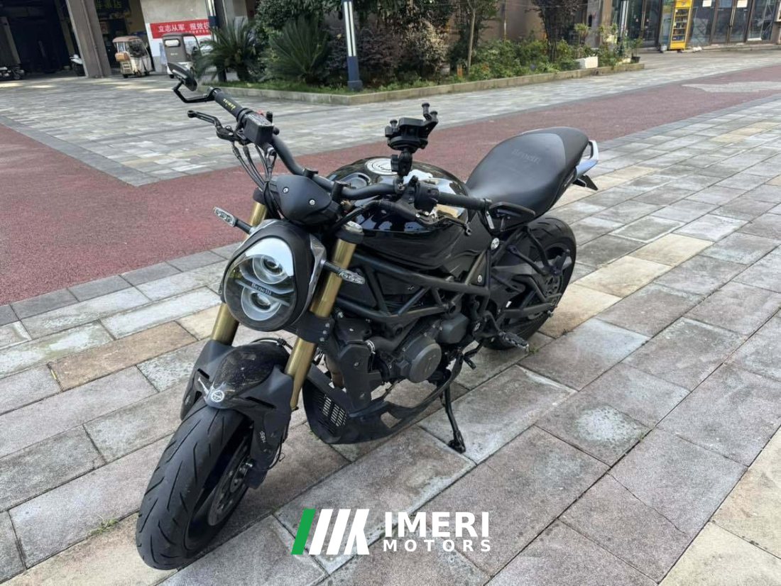 Benelli 752S 750 cc - мотоцикл из Китая