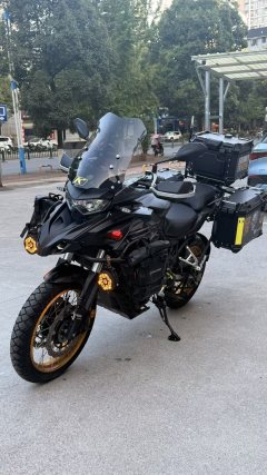 Benelli TRK552 550 cc - фото 1