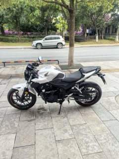 Honda CB400F - фото 1
