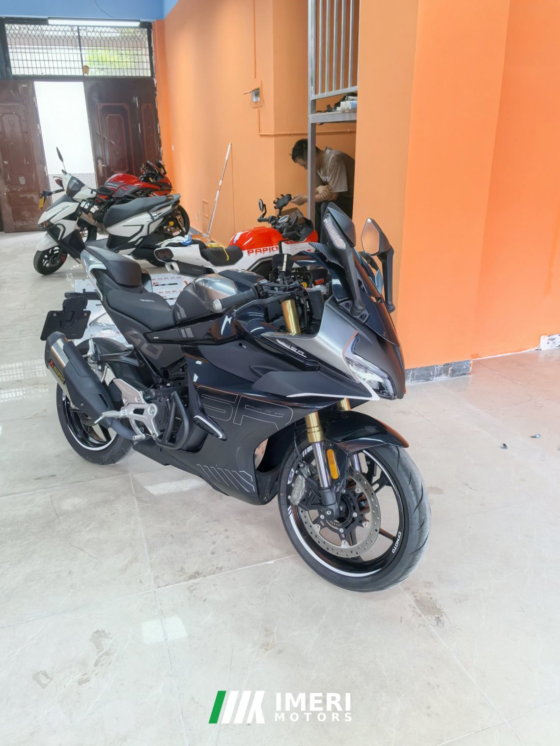 CFMOTO 450SR - мотоцикл из Китая