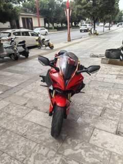 QJMOTOR 600 - фото 1