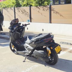 Yamaha XMAX 300 cc - фото 4
