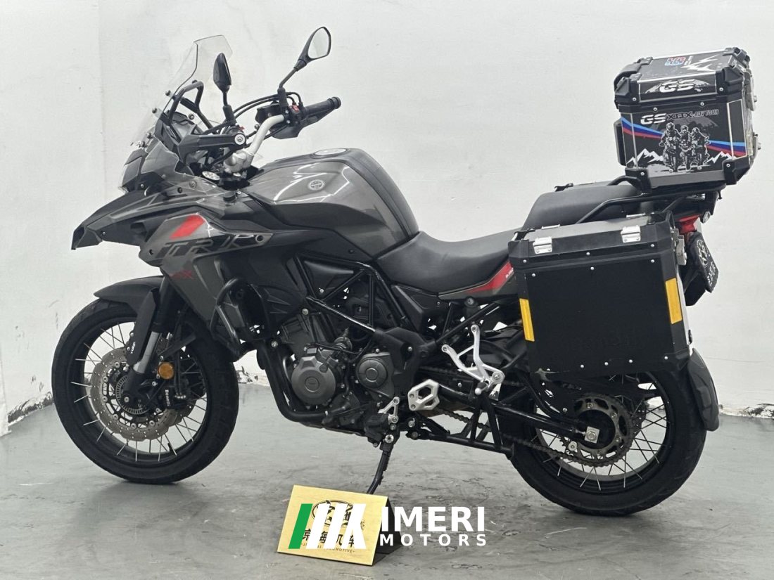 Benelli Jinpeng TRK502 500 cc - мотоцикл из Китая