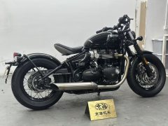 Triumph Bonneville Bobber 1200 cc - фото 9