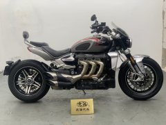 Triumph Rocket 3 2500 cc - фото 7