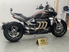 Triumph Rocket 3 2500 cc - фото 9