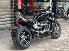 Triumph Rocket 3 2500 cc - фото 3