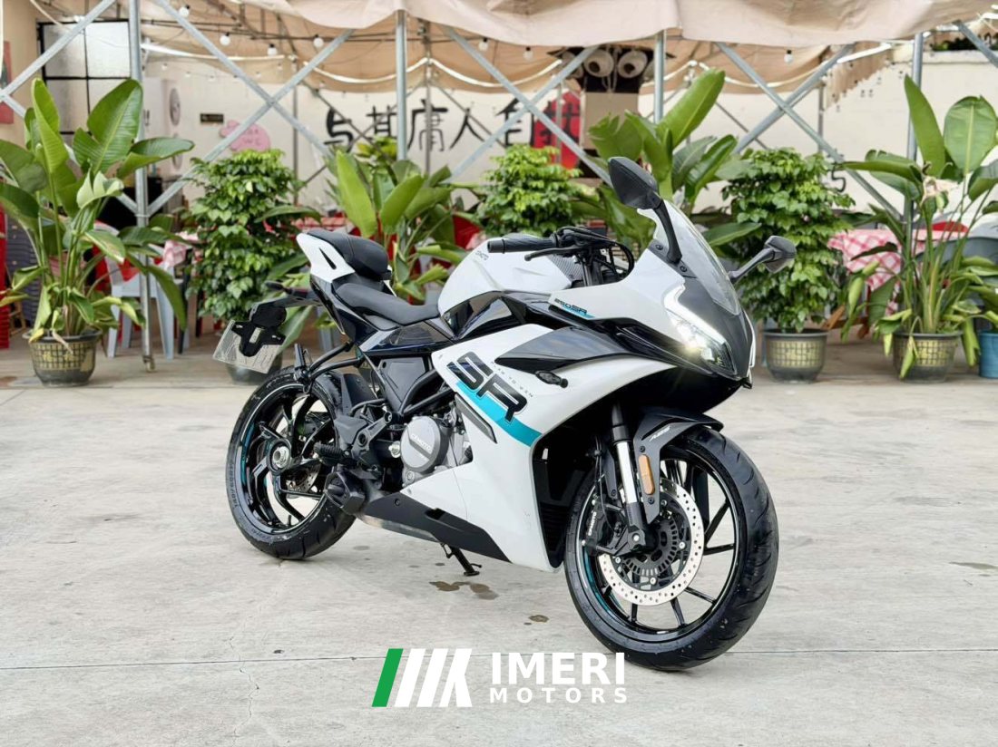 CFMOTO 250SR - мотоцикл из Китая