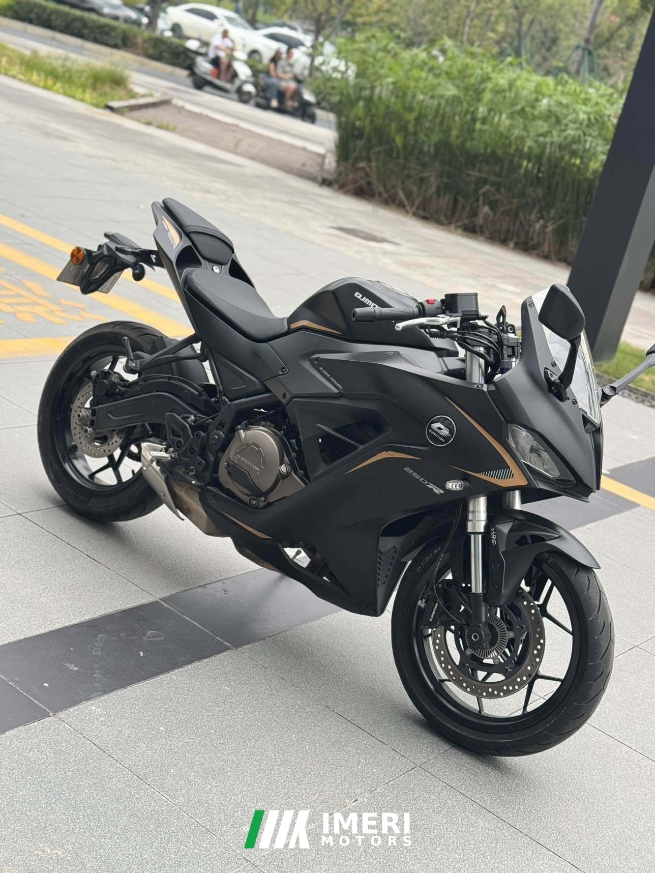 2024 QJMOTOR SRK 250