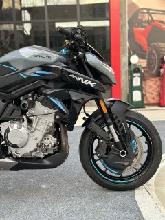 CFMOTO 675NK - фото 5