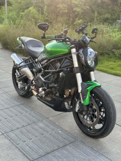 Benelli 752S 750 cc - фото 1