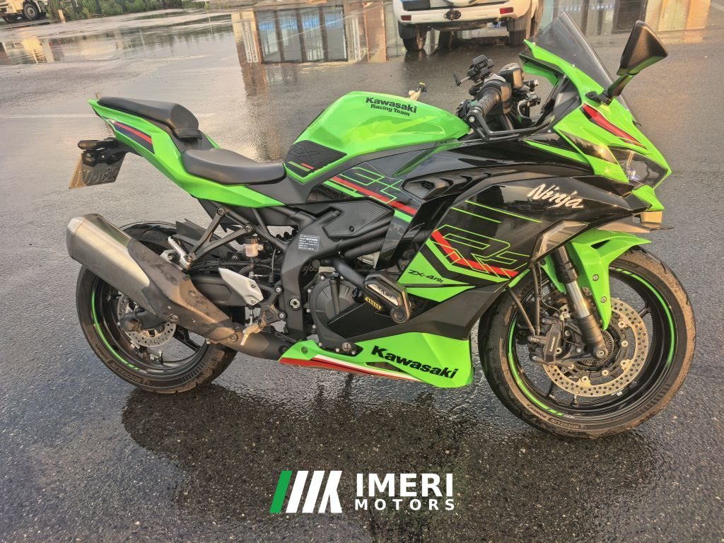 Kawasaki ZX-4R 400 cc - мотоцикл из Китая
