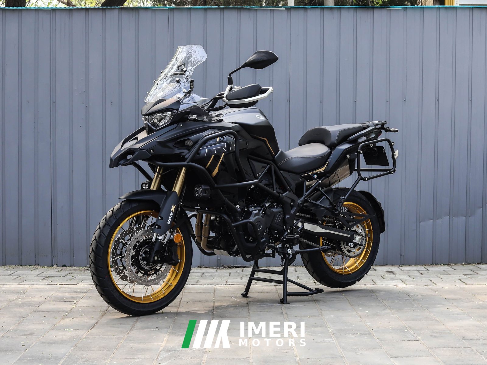 2026 Benelli TRK552 550 cc