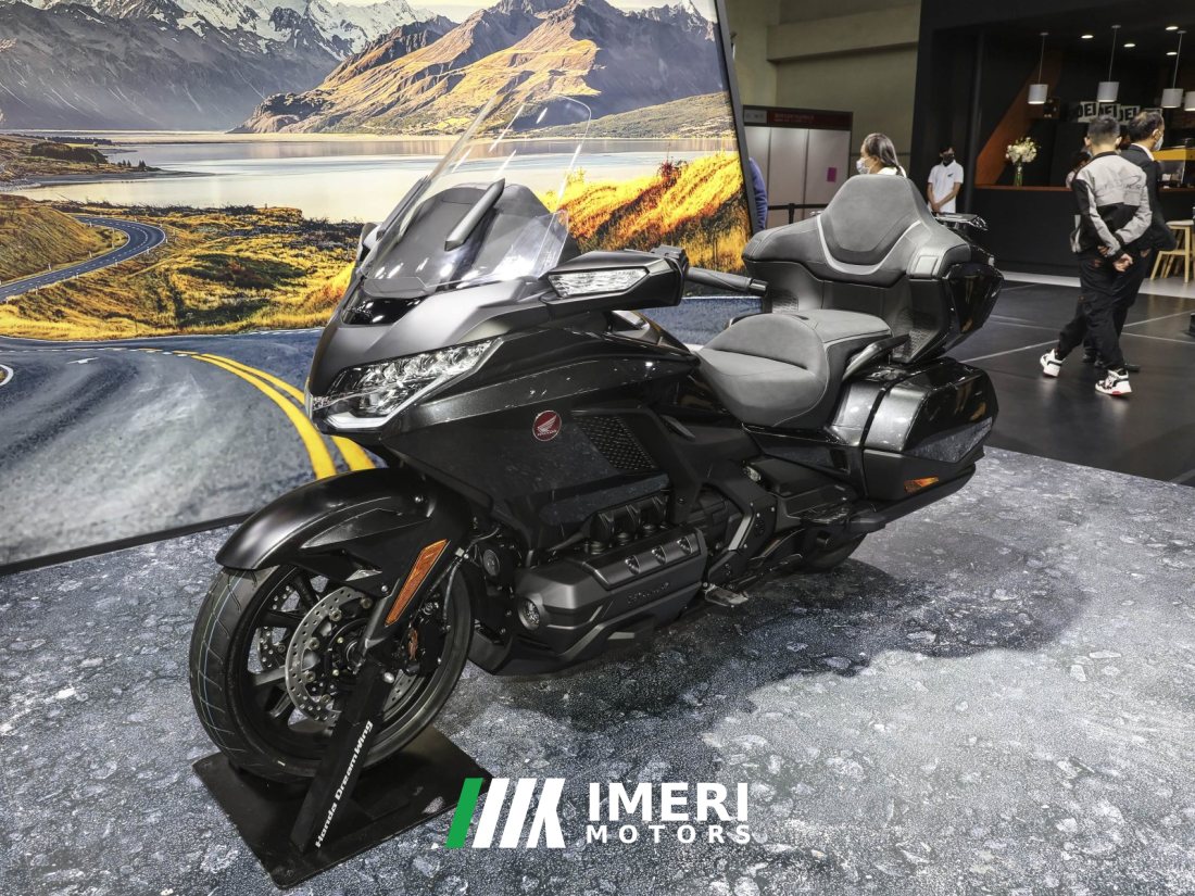 Honda Gold Wing GL1800 - мотоцикл из Китая