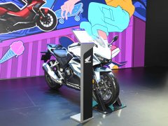 Honda CBR400R - фото 12