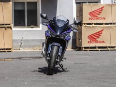 Honda CBR400R - фото 2