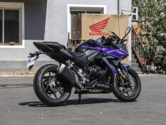Honda CBR400R - фото 7