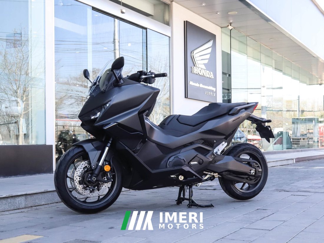 Honda NSS750 - мотоцикл из Китая