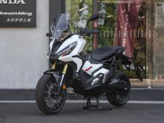 Honda X-ADV 750 - фото 10