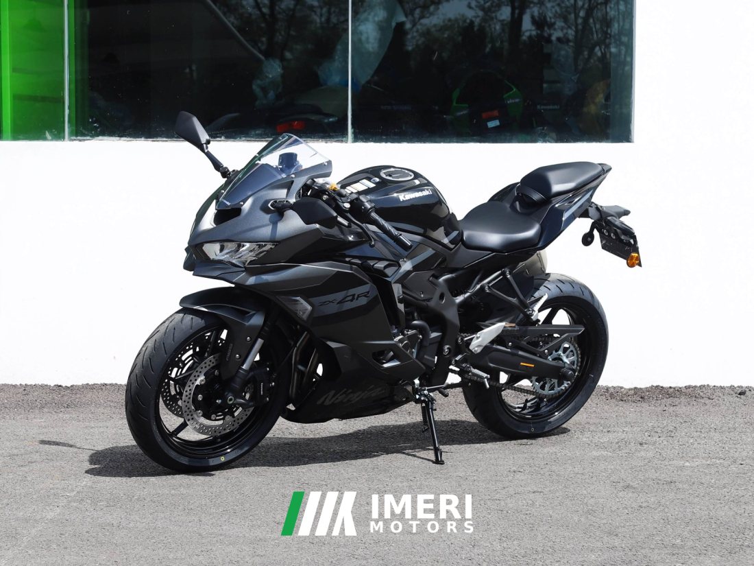Kawasaki ZX-4R 400 cc - мотоцикл из Китая