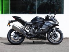 Kawasaki ZX-4R 400 cc - фото 8