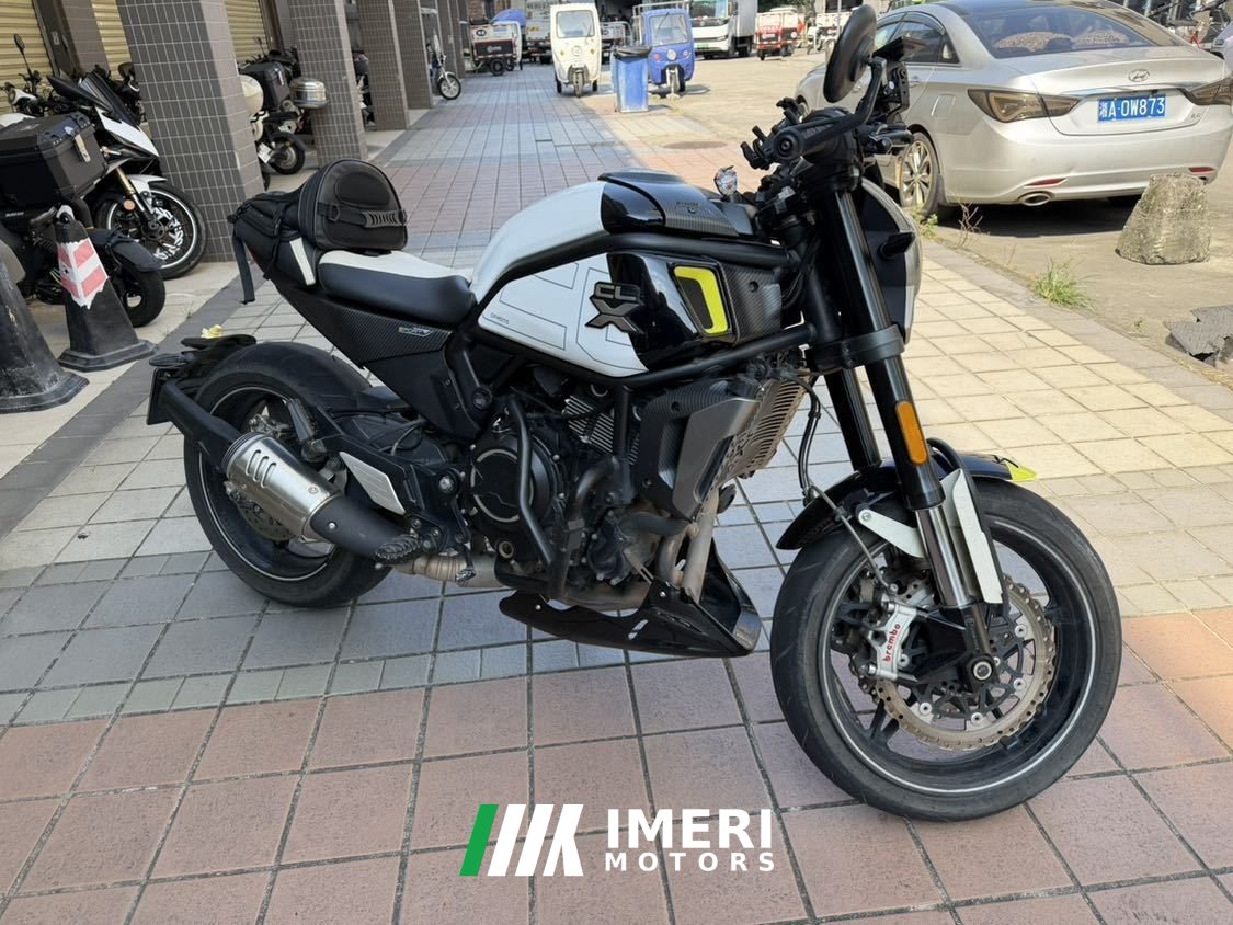 2021 CFMOTO 700CL-X