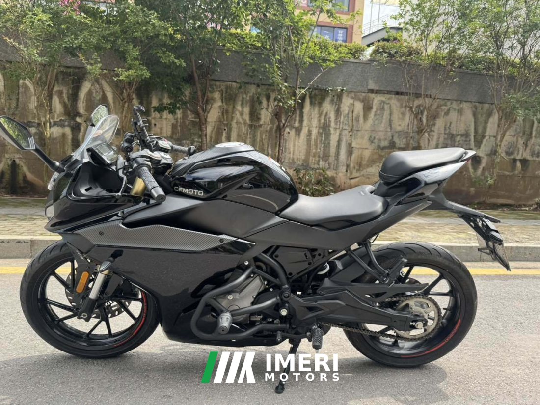 CFMOTO 250SR - мотоцикл из Китая