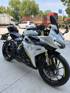 CFMOTO 250SR - фото 3