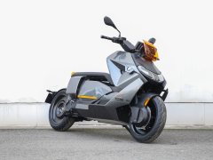 BMW CE 04 - фото 11