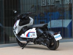 BMW CE 04 - фото 6