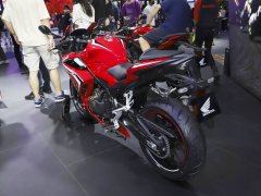 Honda CBR500R - фото 11