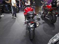 Honda CBR500R - фото 12