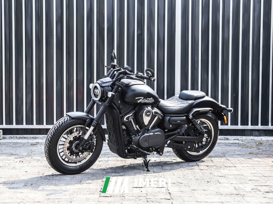 QJMOTOR 600 560 cc - мотоцикл из Китая