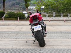 Honda CBR650R - фото 6