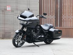 Harley-Davidson Road Glide 1977 cc - фото 1