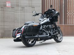 Harley-Davidson Road Glide 1977 cc - фото 7