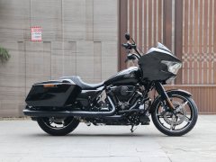 Harley-Davidson Road Glide 1977 cc - фото 8
