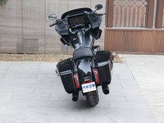 Harley-Davidson Road Glide 1977 cc - фото 9
