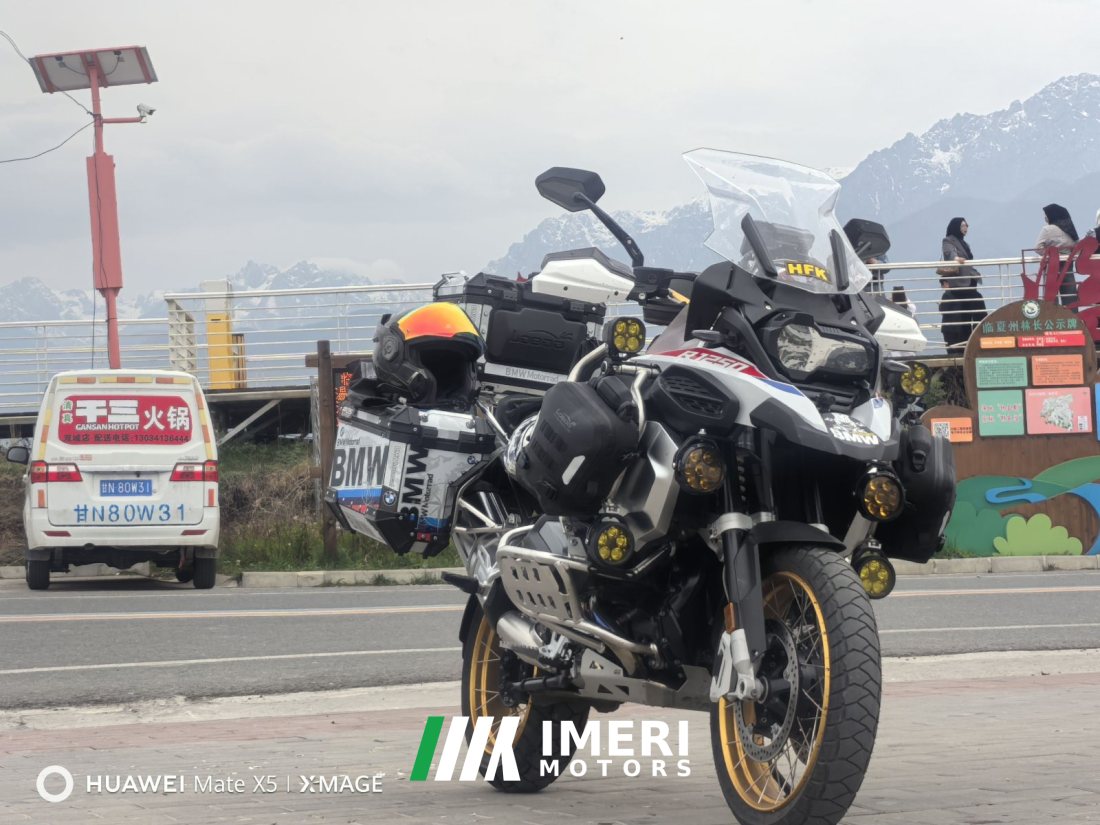 BMW R 1250 GS - мотоцикл из Китая