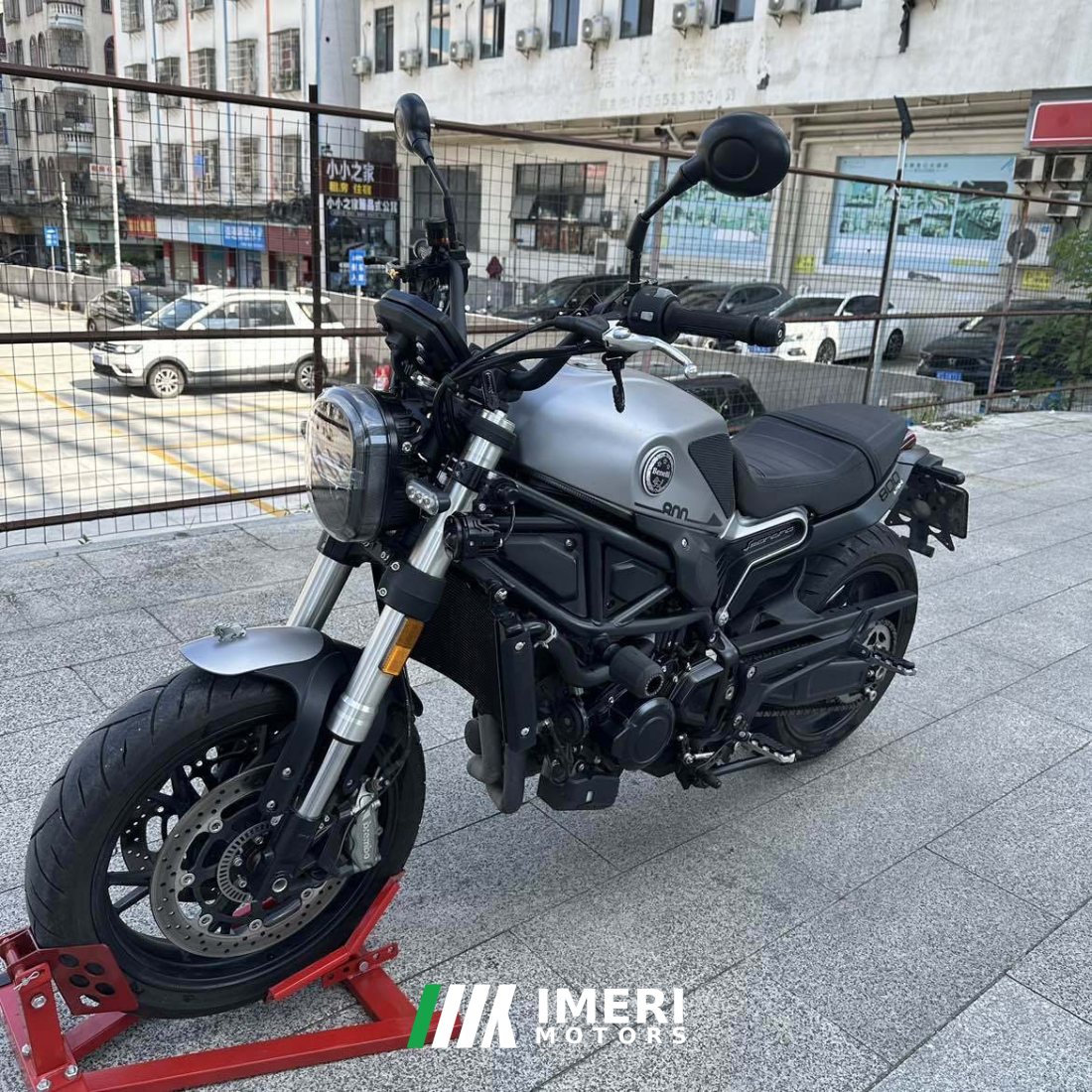 Benelli Leoncino 800 750 cc - мотоцикл из Китая